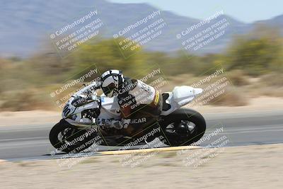 media/Apr-20-2025-CVMA (Sun) [[39090e8767]]/Race 9-Formula LW Twins Shootout/